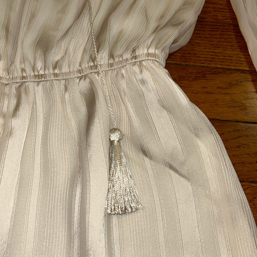 Beautiful romper - Picture 5 of 7